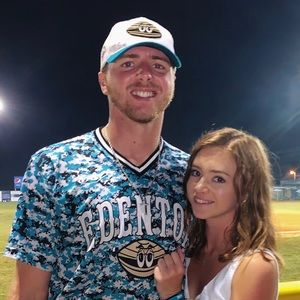 Meet your Posher, Caroline